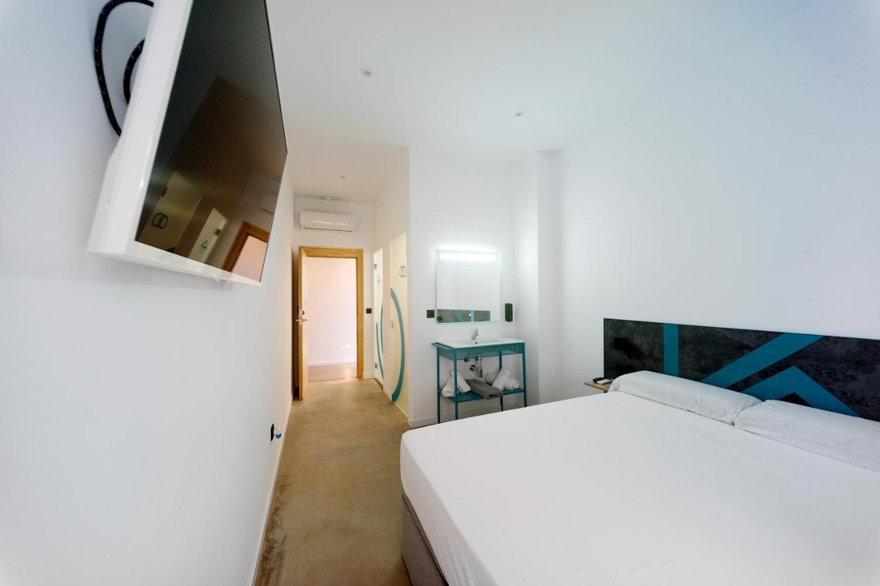 Konk Hostel La Manga del Mar Menor Luaran gambar