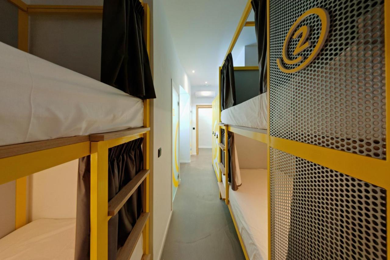 Konk Hostel La Manga del Mar Menor Luaran gambar
