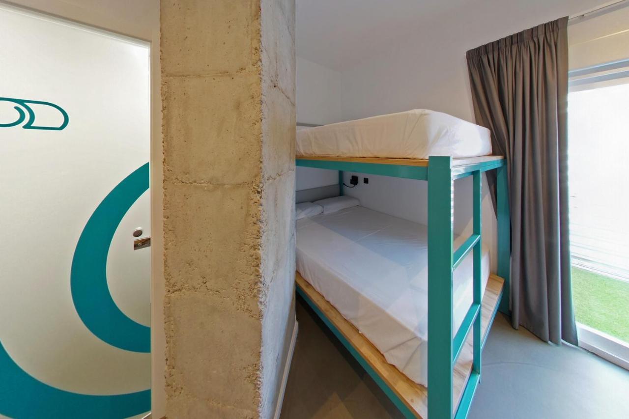 Konk Hostel La Manga del Mar Menor Luaran gambar